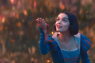 Diváci bojkotují woke Sněhurku. Hlavní hvězda zkritizovala Trumpa a jeho voliče, teď v Disney počítají kolosální ztráty